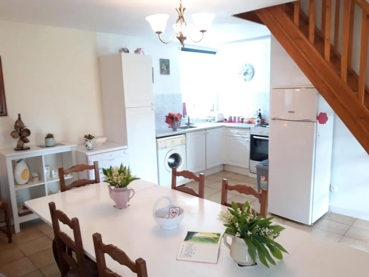 Chestnut Villa Langoelan Holiday home