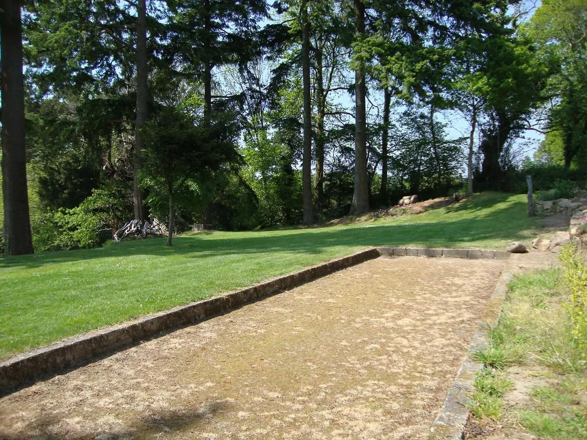 Chestnut Villa Langoelan