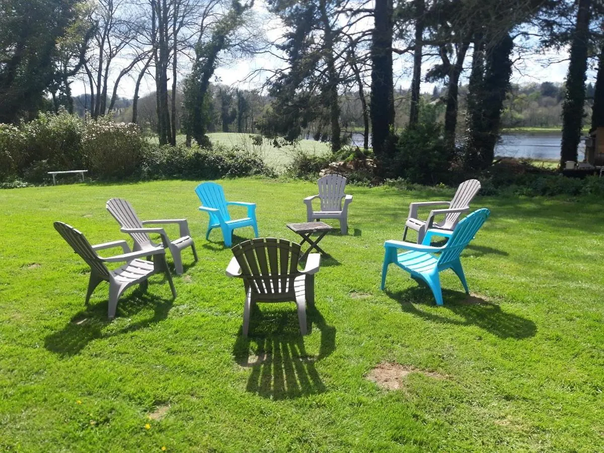Holiday home Chestnut Villa Langoelan France