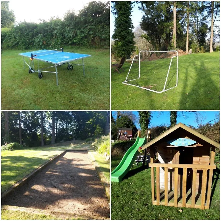 Holiday home Chestnut Villa Langoelan France