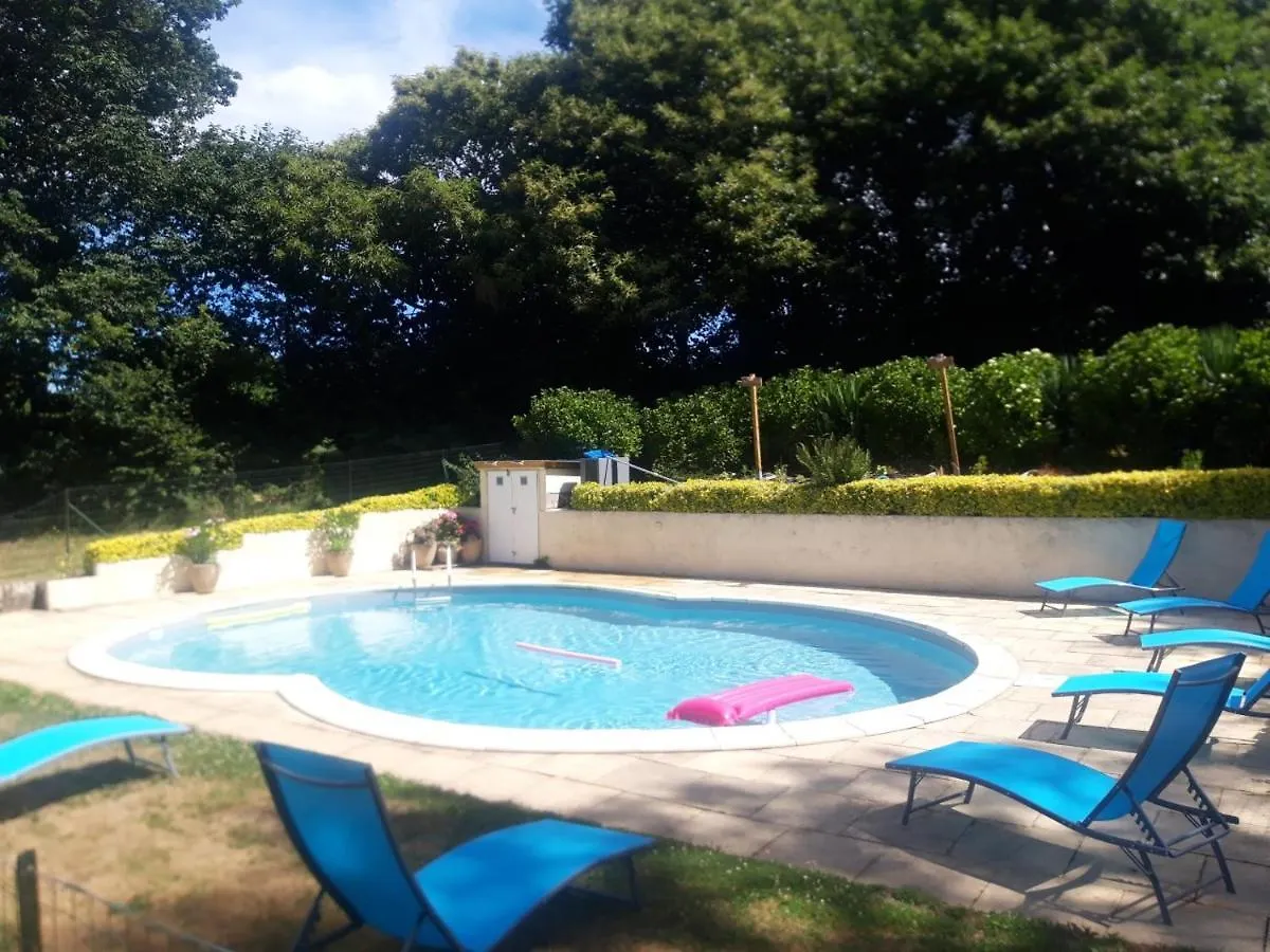 Holiday home Chestnut Villa Langoelan