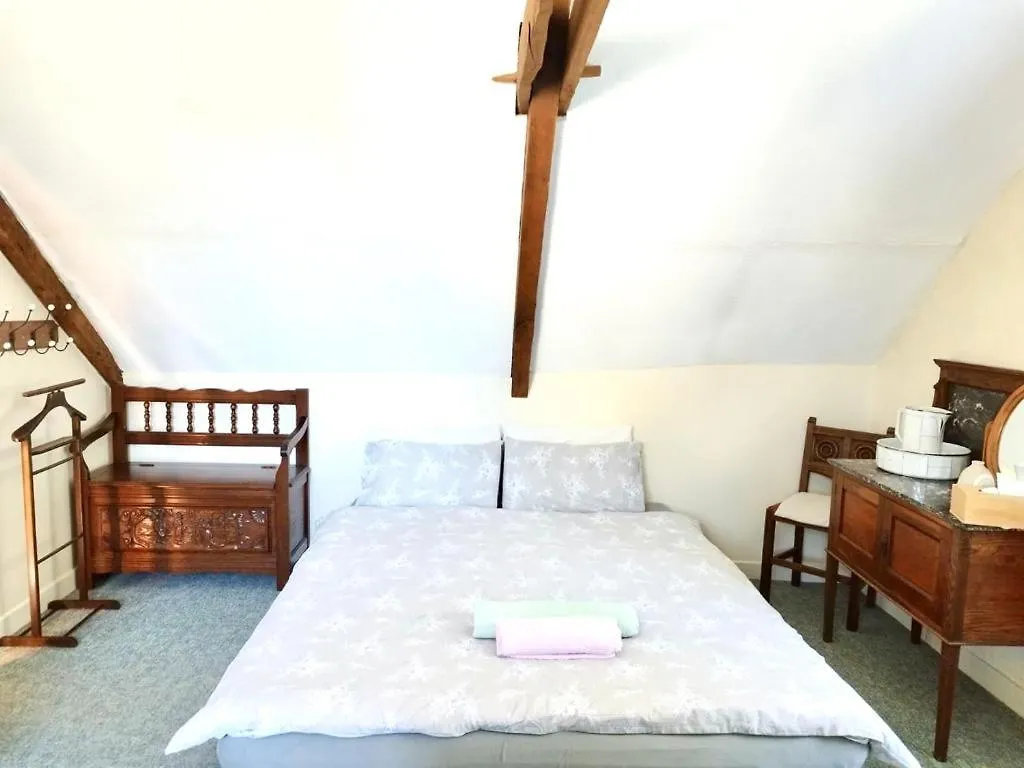 Chestnut Villa Langoelan